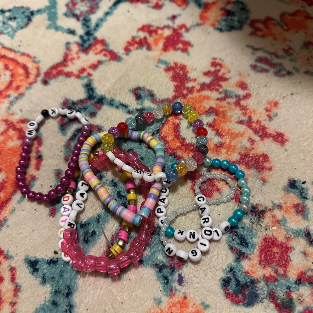 Set of 7 bracelets from the Eras Tour
